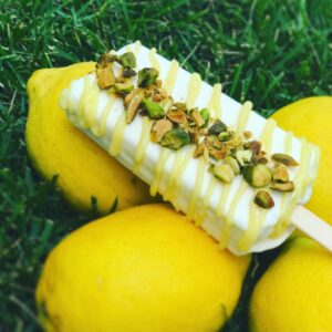 lemon pistachio greek yogurt pop