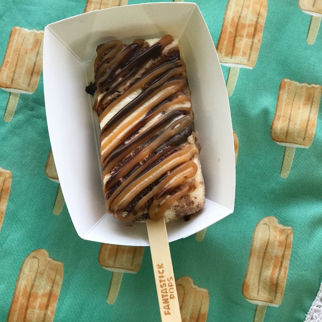 salted caramel sauce drizzle